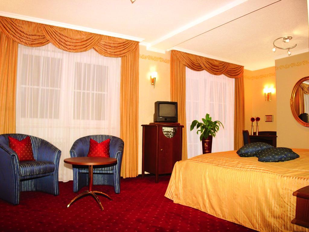 Hotel&Restaurant Kaiserhof Bad Bellingen Extérieur photo